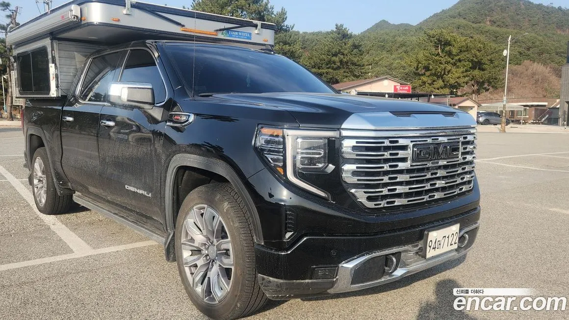 GMC Sierra — фото 1