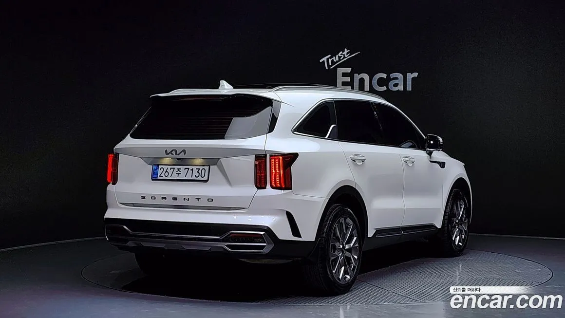 Kia Sorento — фото 5