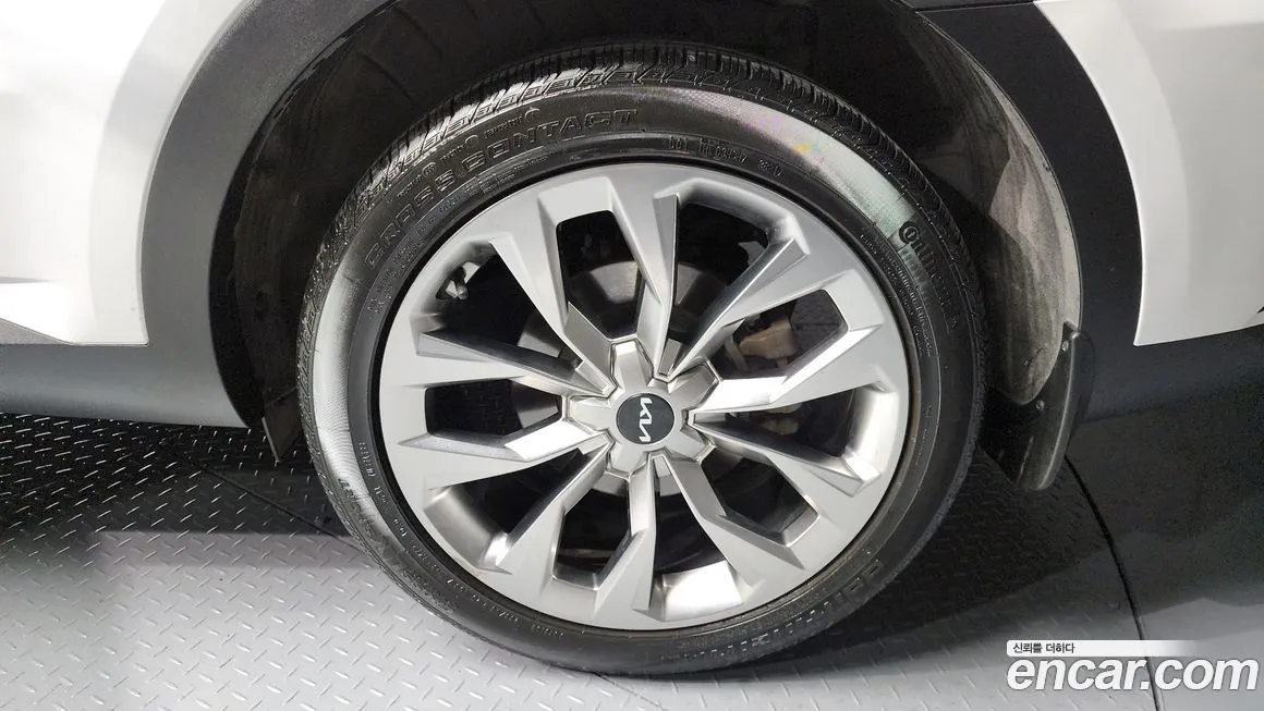 Kia Sorento — фото 4