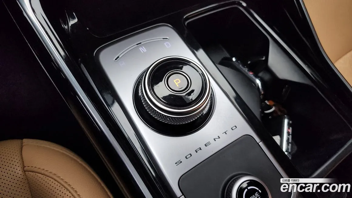 Kia Sorento — фото 9
