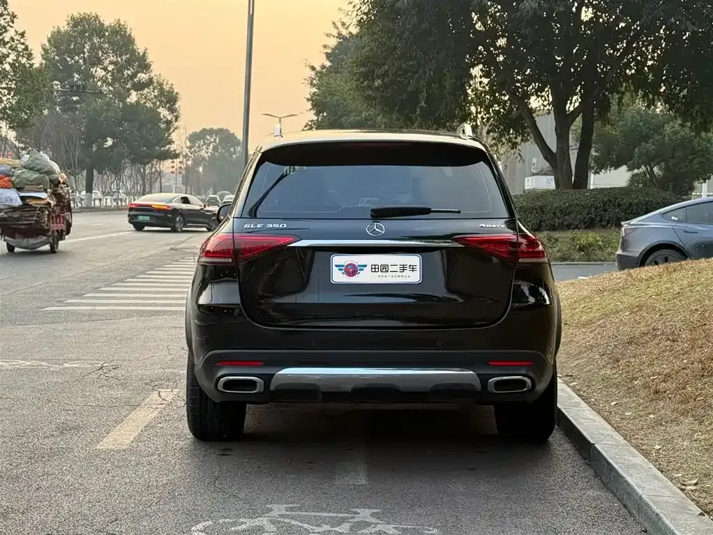 Mercedes-Benz GLE — фото 4