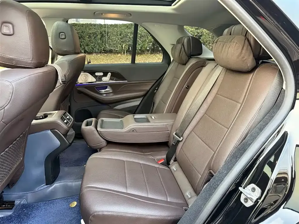 Mercedes-Benz GLE — фото 5