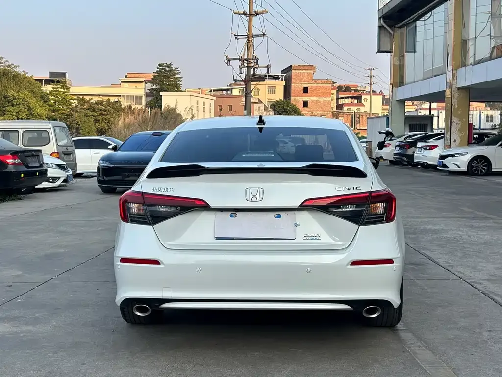 Honda Civic — фото 9