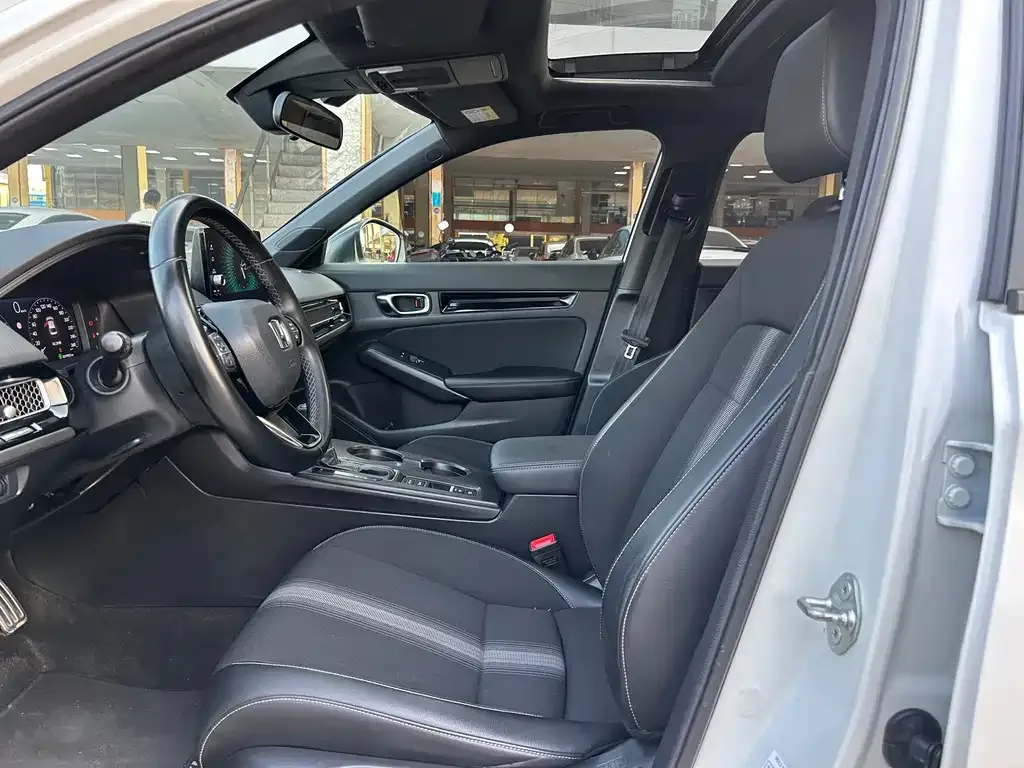 Honda Civic — фото 4