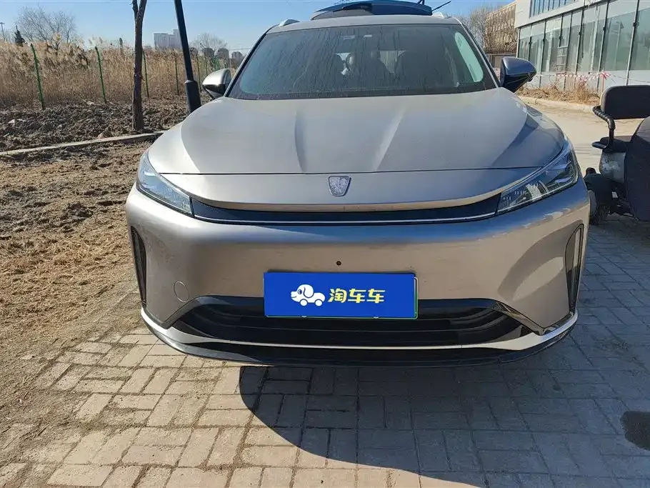 Roewe D5X DMH — фото 4