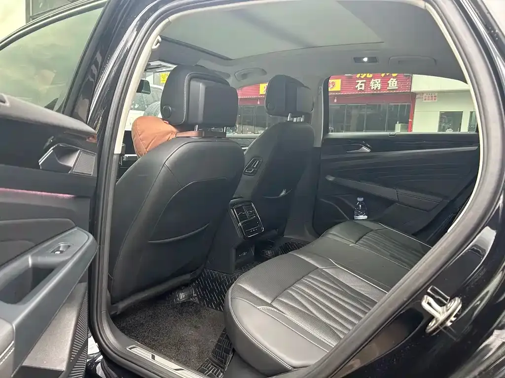 Volkswagen Passat — фото 3