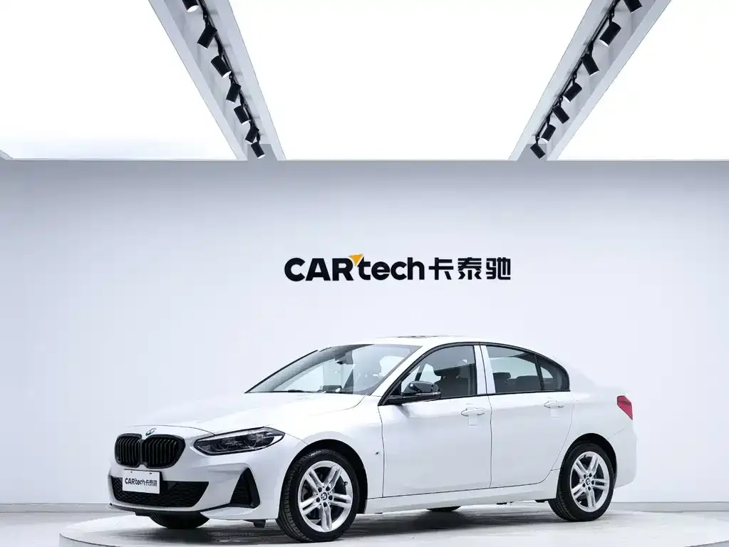 BMW 1 Series — фото 1