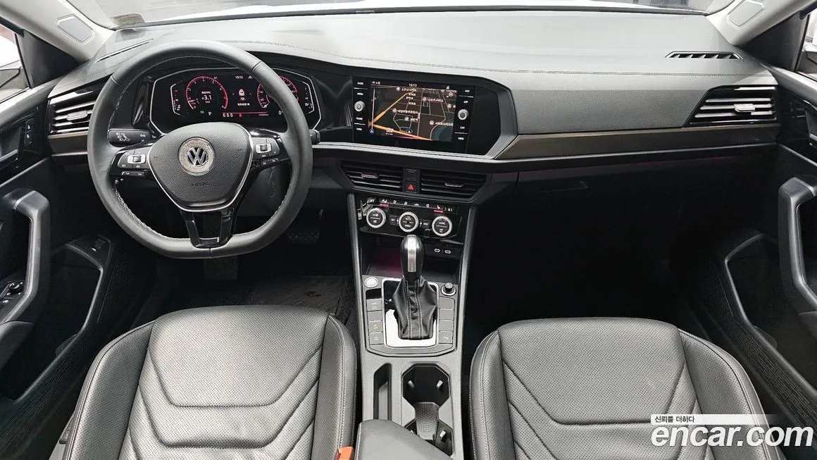 Volkswagen Jetta — фото 10