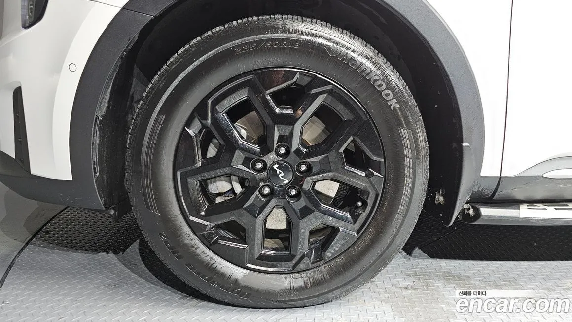 Kia Sorento — фото 8
