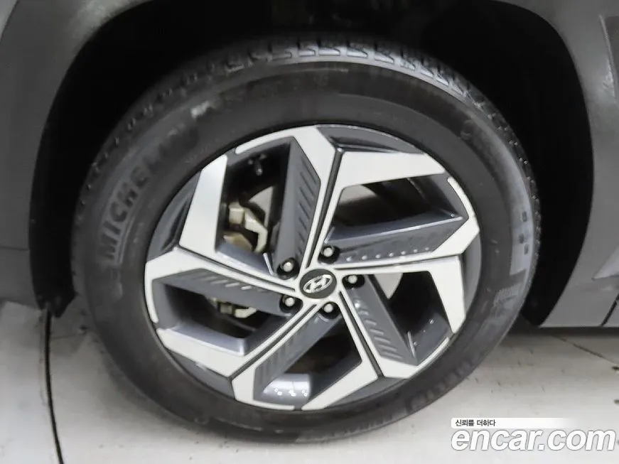 Hyundai Tucson — фото 7