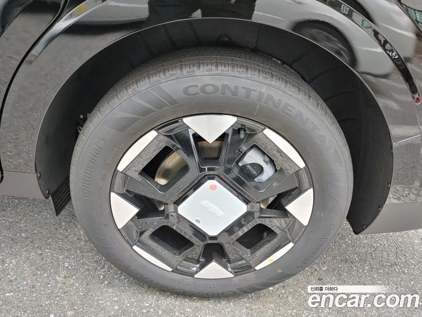 Kia Carnival — фото 10