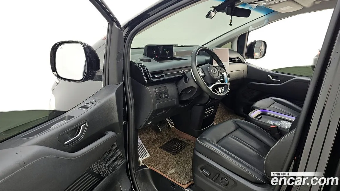 Hyundai Staria — фото 10