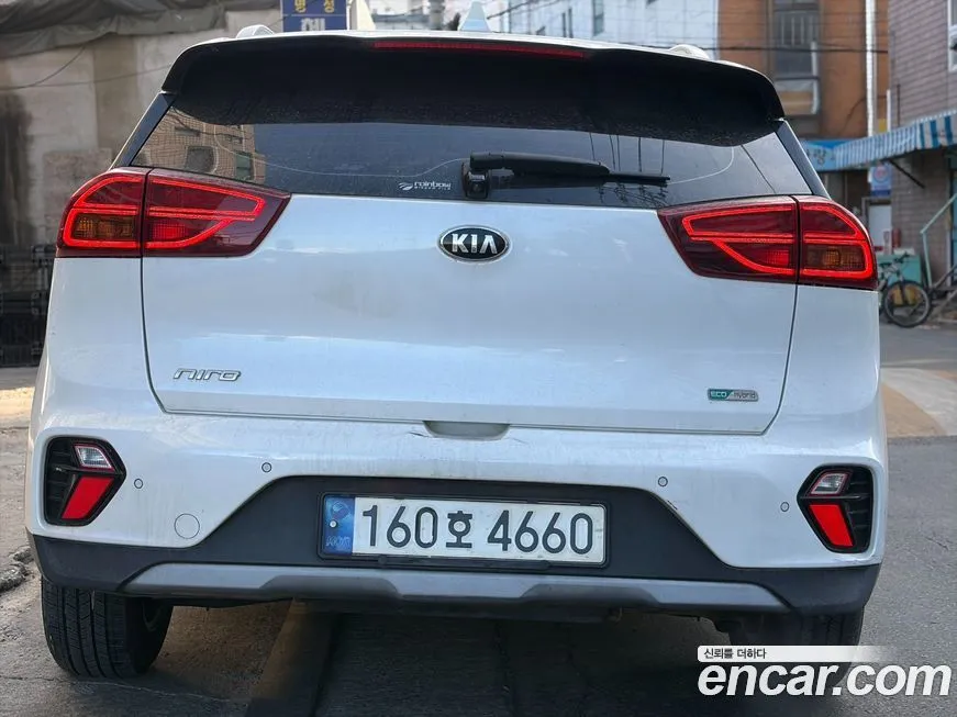 Kia Niro — фото 3