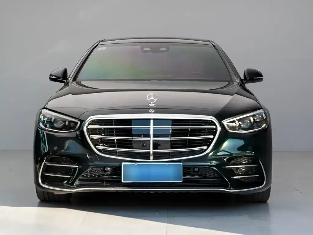Mercedes-Benz S-Class — фото 1