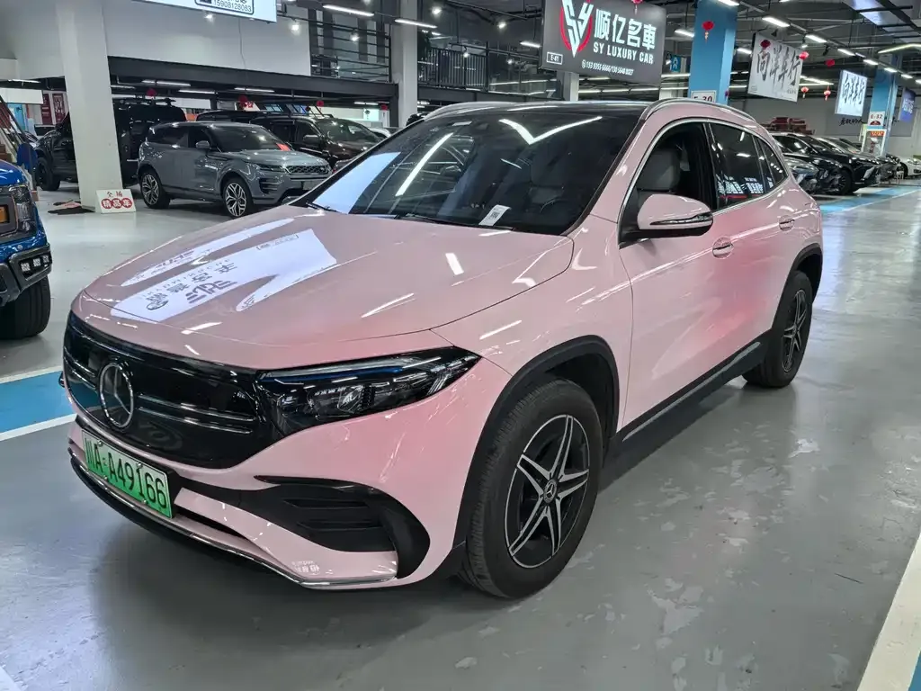 Mercedes-Benz EQA — фото 1