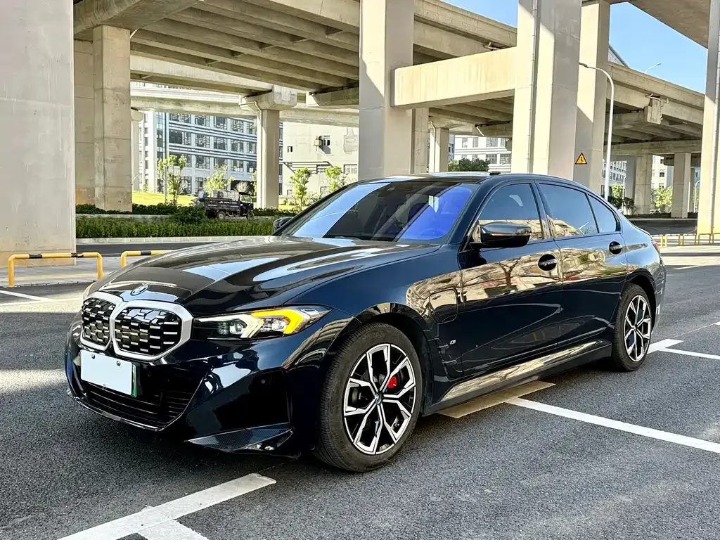 BMW i3 — фото 1