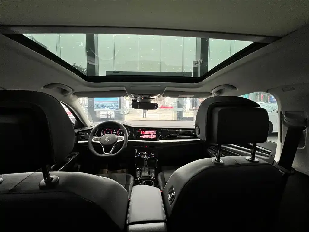 Volkswagen Passat — фото 2