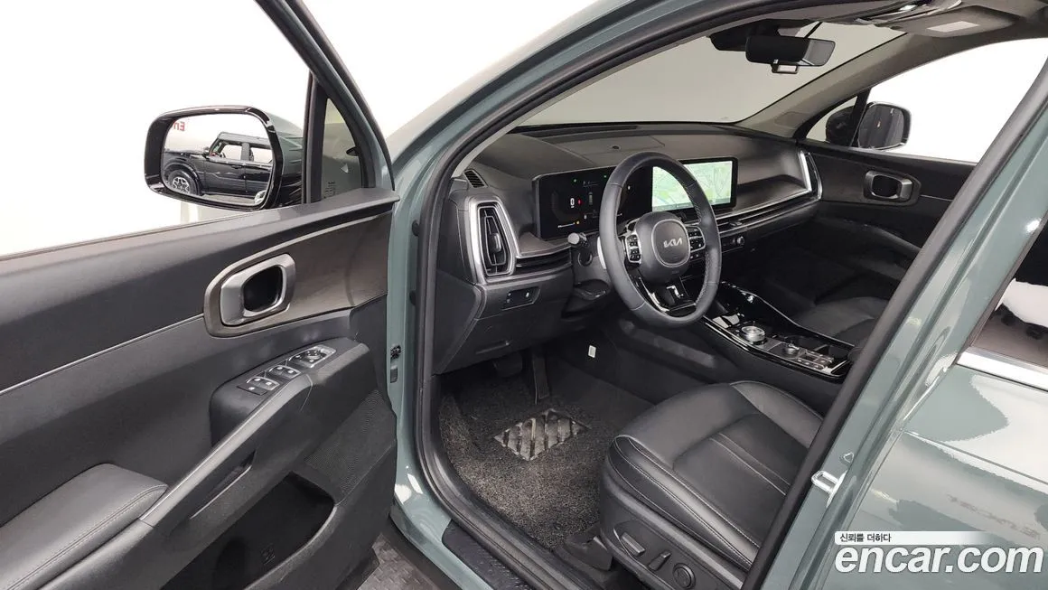 Kia Sorento — фото 7