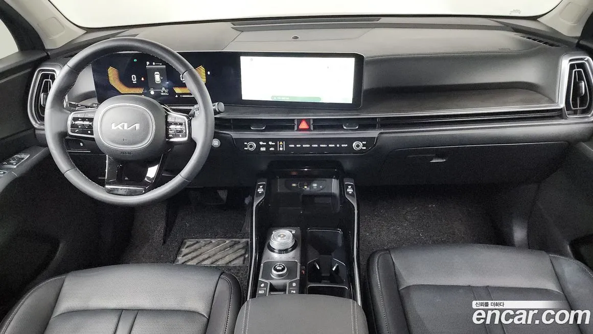 Kia Sorento — фото 9