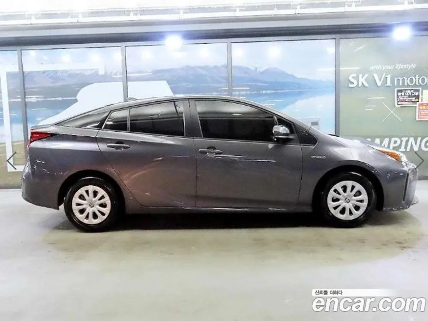 Toyota Prius — фото 2