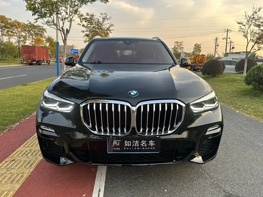 BMW X5 (Import) — фото 10