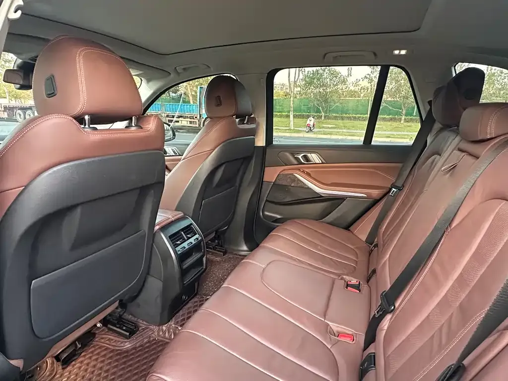 BMW X5 (Import) — фото 3