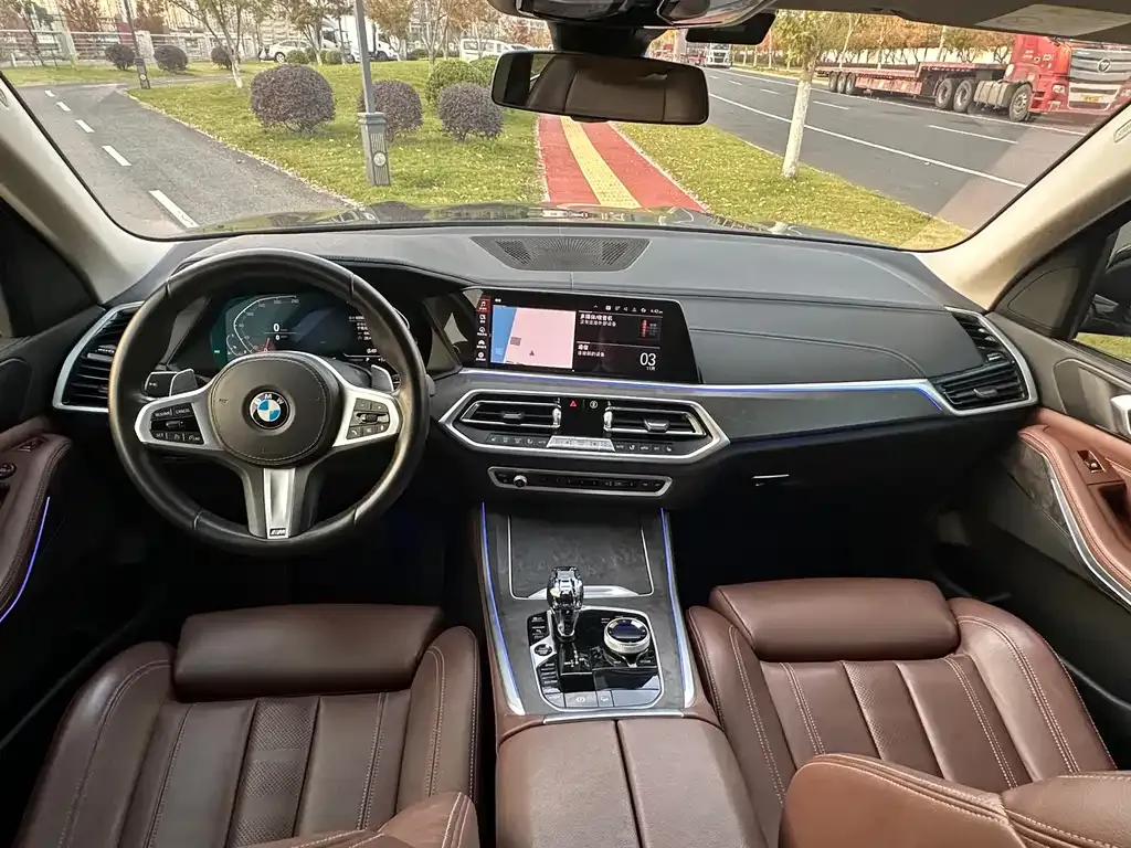 BMW X5 (Import) — фото 2