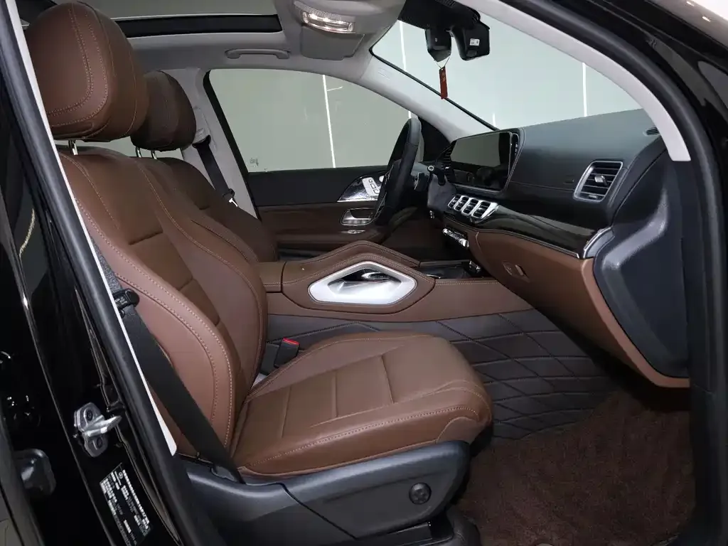 Mercedes-Benz GLE — фото 7