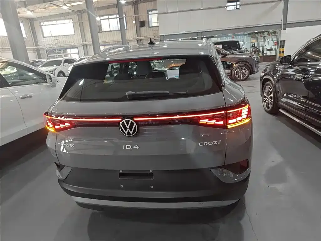Volkswagen ID.4 Crozz — фото 10