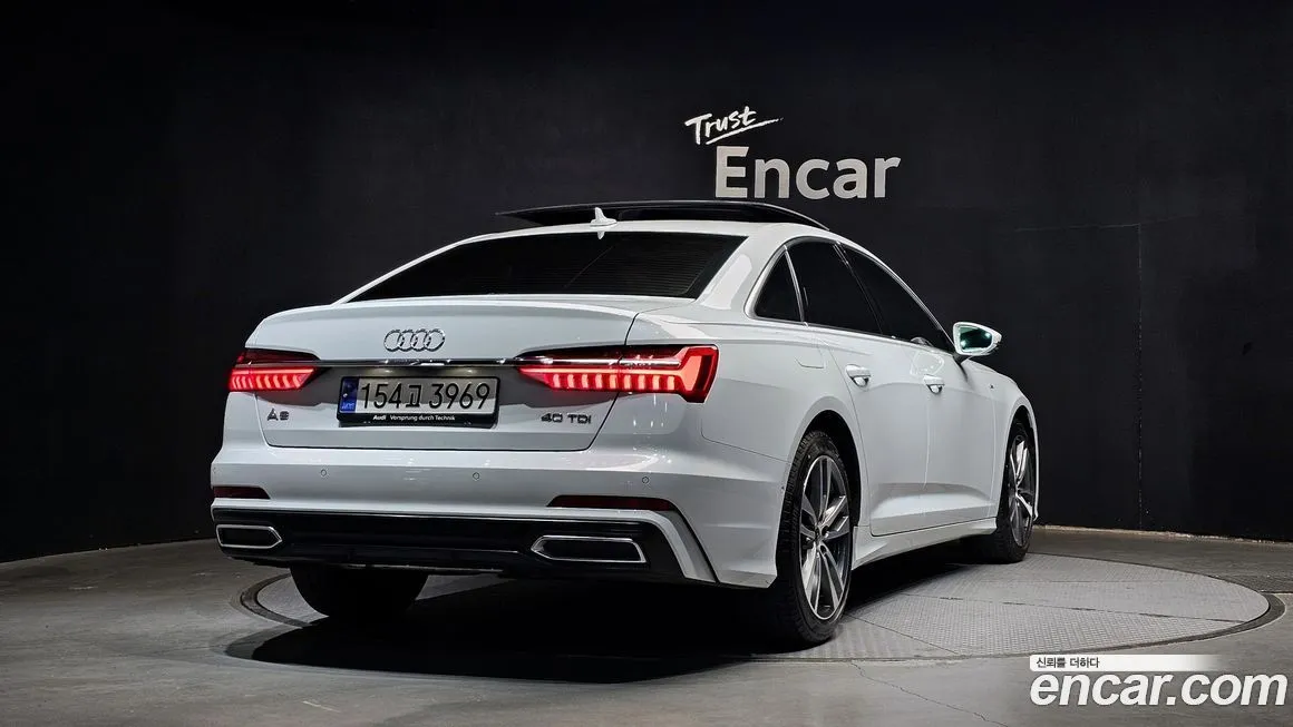 Audi A6 — фото 8