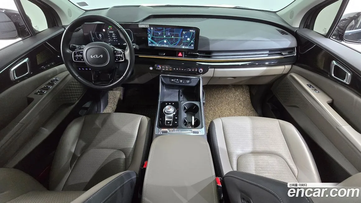 Kia Carnival — фото 2