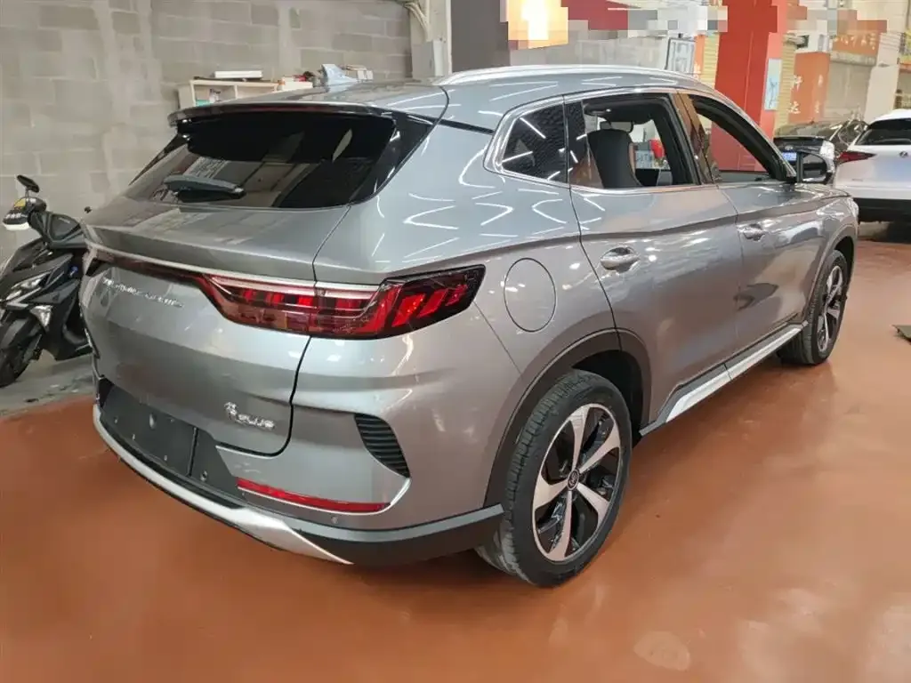 BYD PLUS New Energy — фото 5