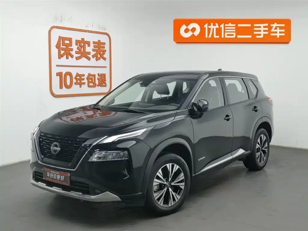 Nissan X-Trail — фото 1