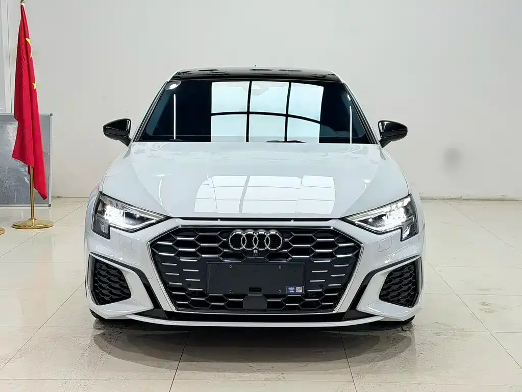 Audi A3 — фото 2