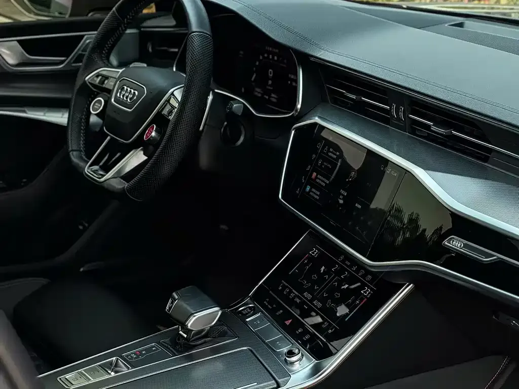 Audi A7 — фото 5