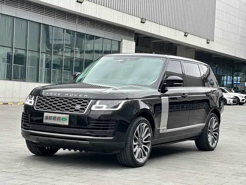 Land Rover Range Rover — фото 1