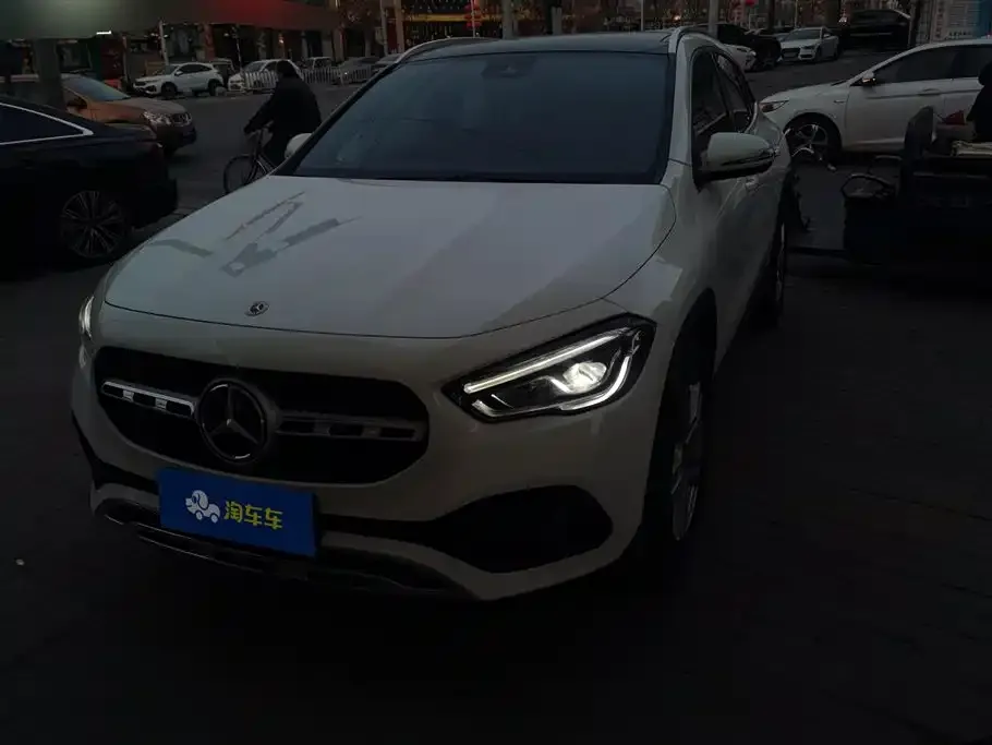 Mercedes-Benz GLA — фото 4