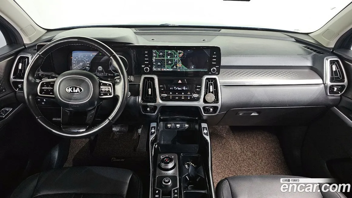 Kia Sorento — фото 6