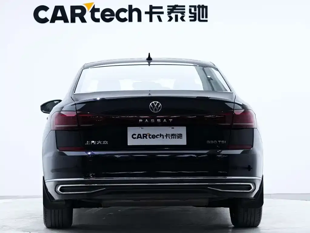 Volkswagen Passat — фото 7