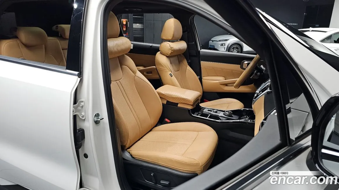 Kia Sorento — фото 10