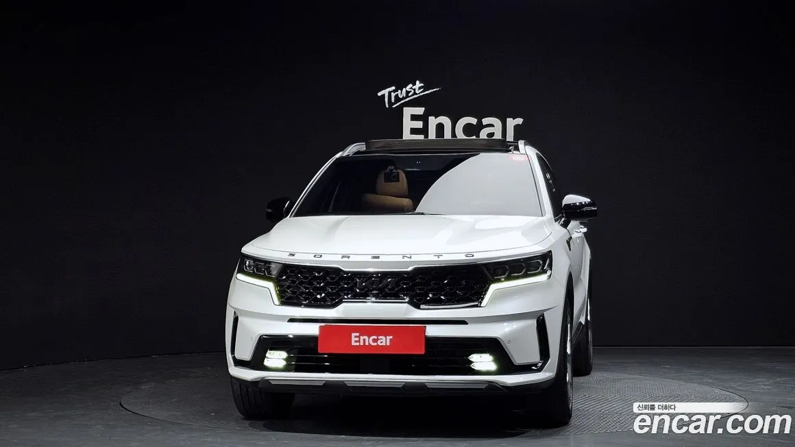Kia Sorento — фото 8