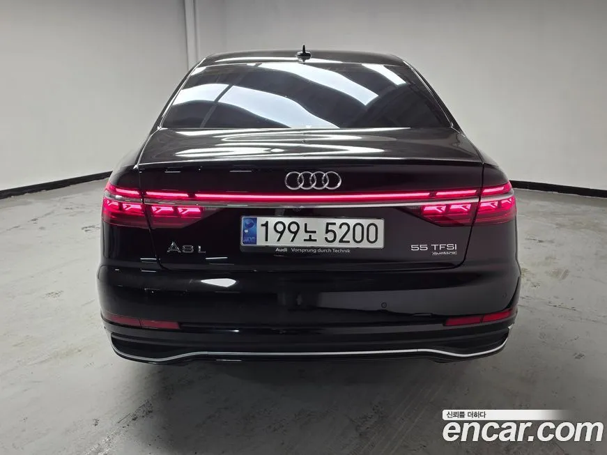 Audi A8 — фото 4