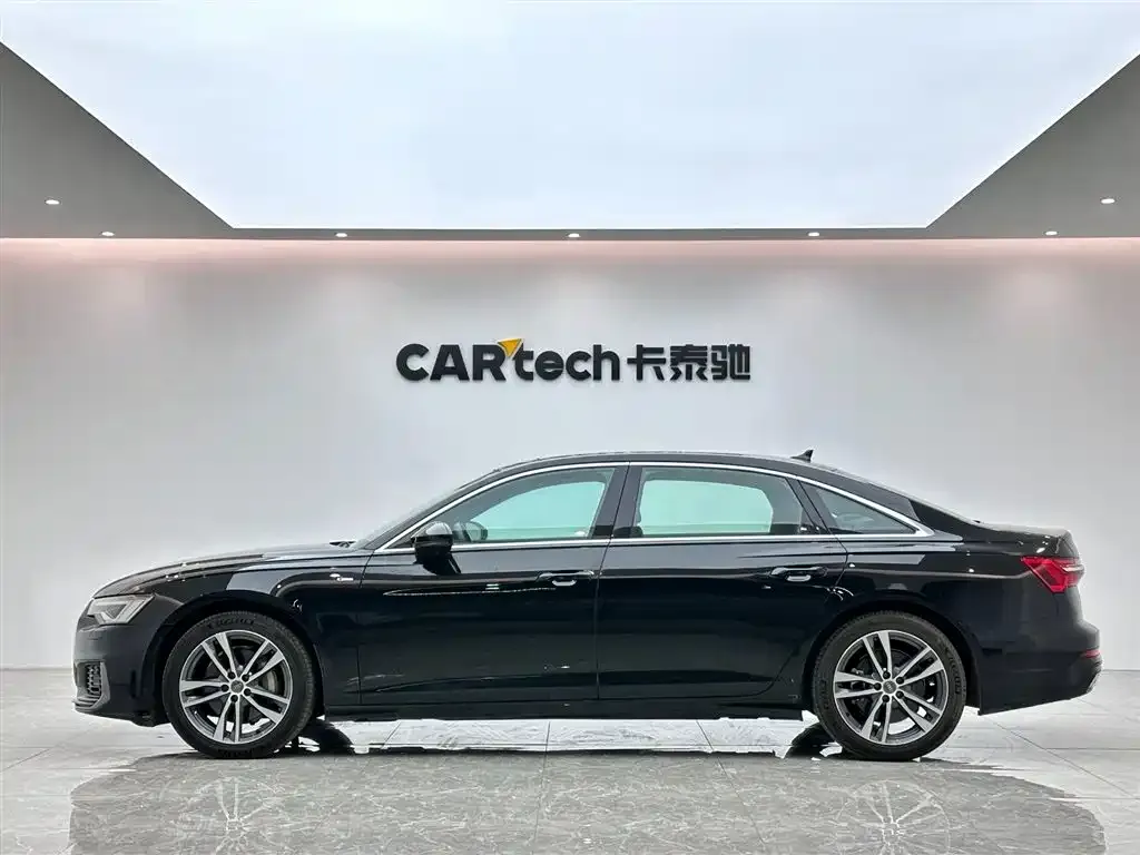 Audi A6L — фото 2