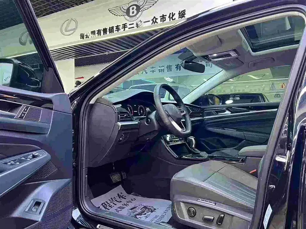 Volkswagen Passat — фото 3