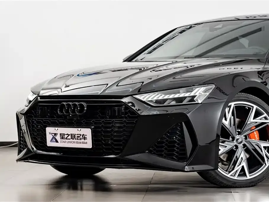 Audi A7L — фото 5