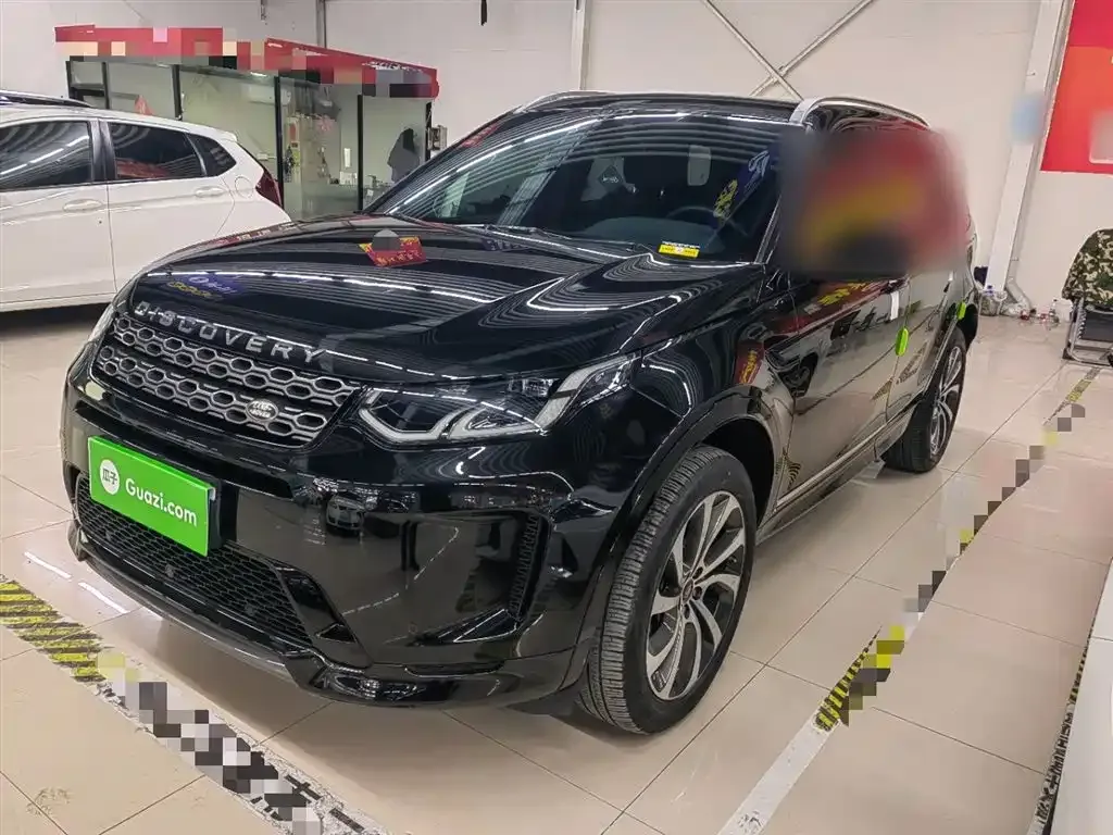 Land Rover Discovery Sport — фото 1