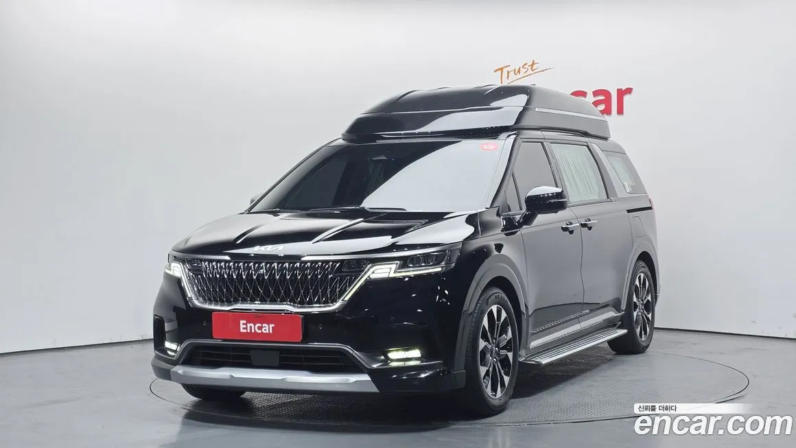 Kia Carnival — фото 1