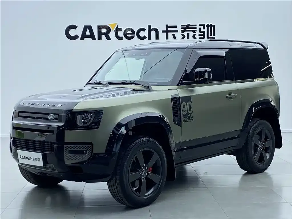 Land Rover Defender — фото 1