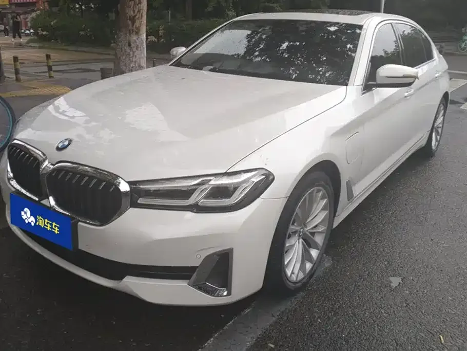 BMW 5 Series New Energy — фото 1