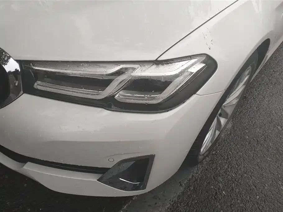BMW 5 Series New Energy — фото 2